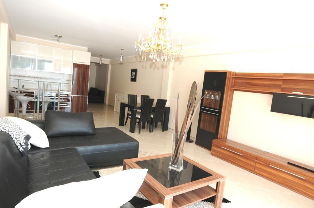 Kapriz Apartments Utjeha Habitación foto